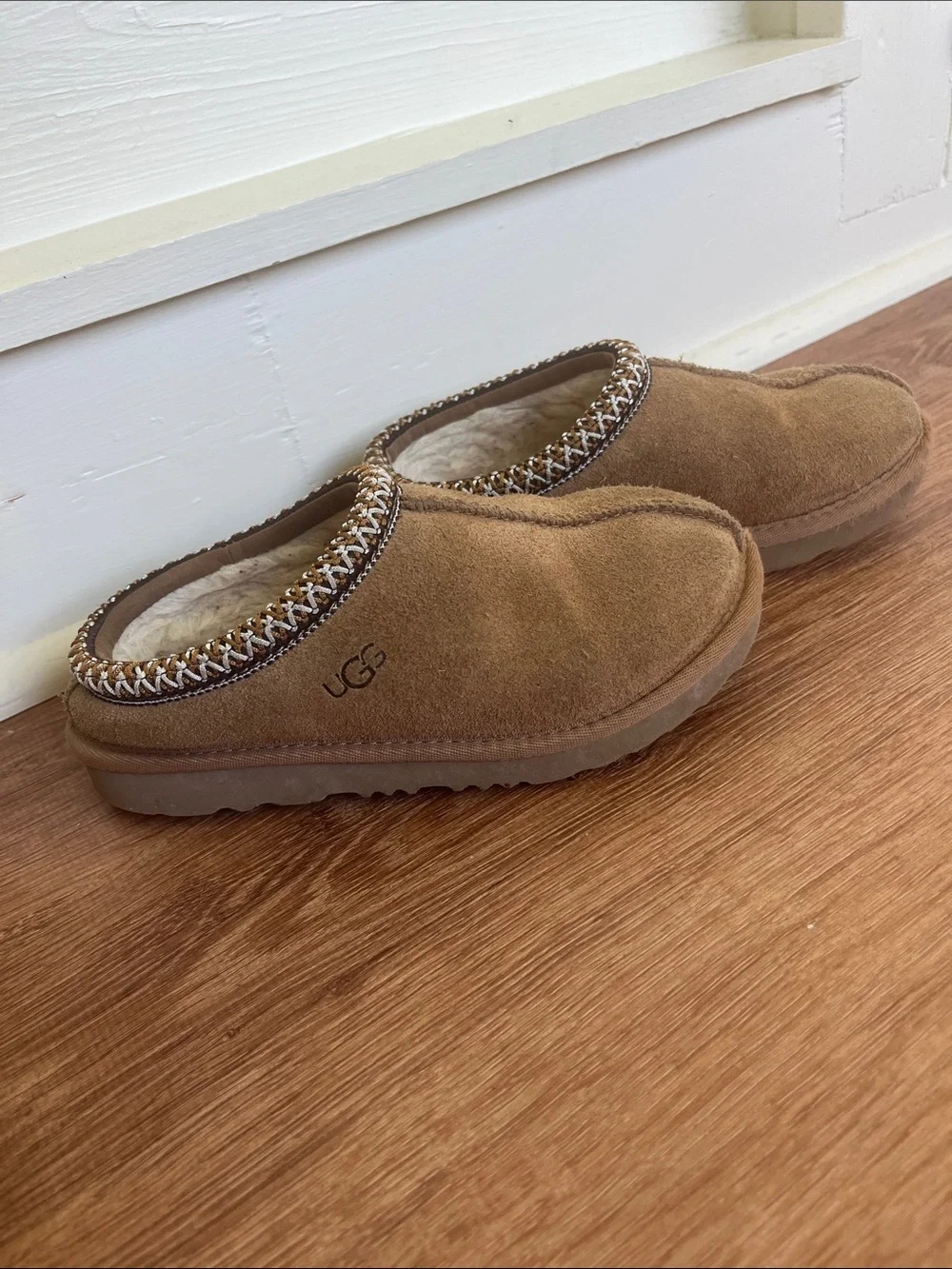 UGG kid's Chestnut Suede Shearling Mule Slippers